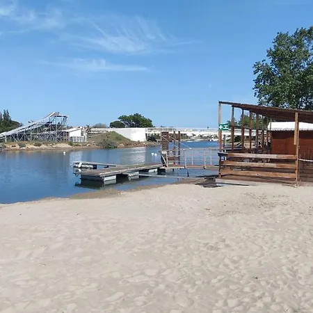 30m In A With Pool Near Beach Apartment